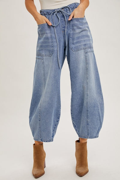 Mid Rise Barrel Jeans