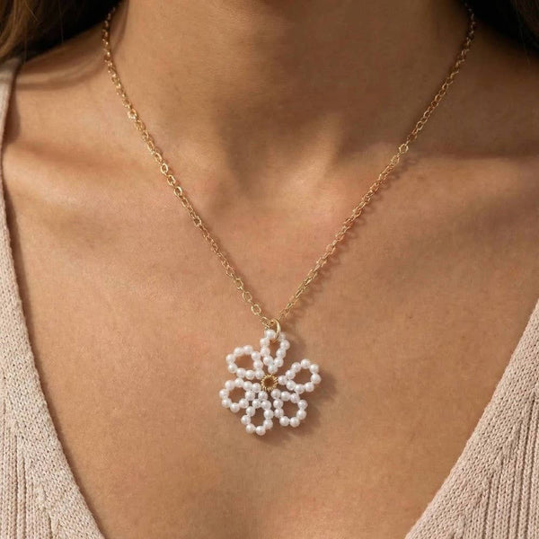 Pearl Flower Pendant Chain Necklace Set