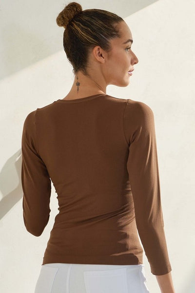 Round Neck Long Sleeve - 2 Colors