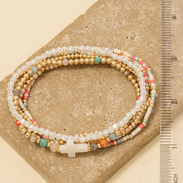 Shell Cross Beaded Bracelet